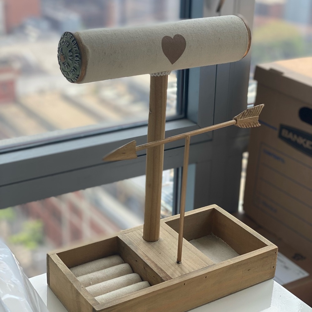 Cute Love Jewelry Holder